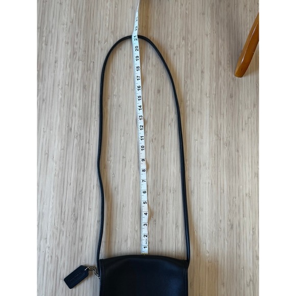 Vintage Coach black leather turnlock crossbody | made in USA LS3-9620 - Picture 8 of 13